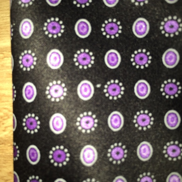 Sold! Current Luxury Brioni Purple Microdot Tie - Picture 7 of 8